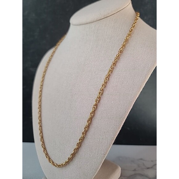 Vintage Gold Tone Metal Chain - Picture 3 of 10